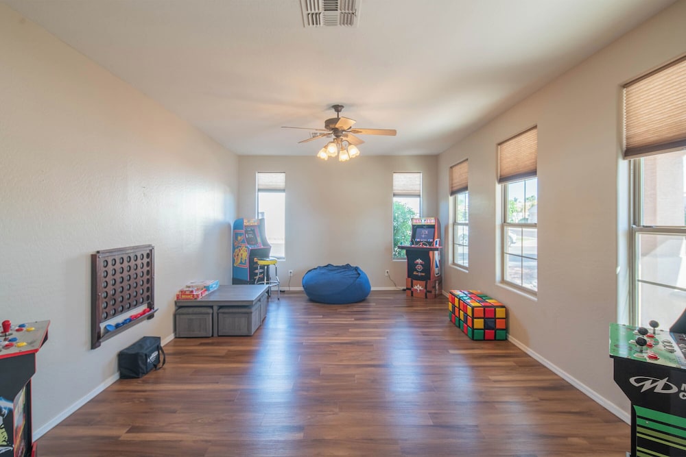 AZ- 11518 EastRosell