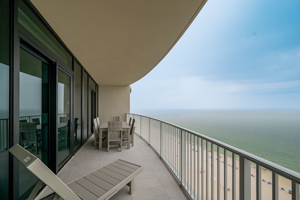 Phoenix Gulf Shores Ii 1702 3 Bedroom Condo