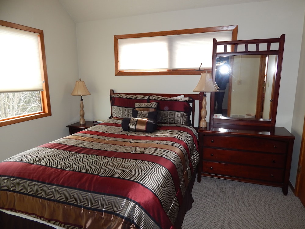 Galena Vacations - House on Northview - Property Image 4