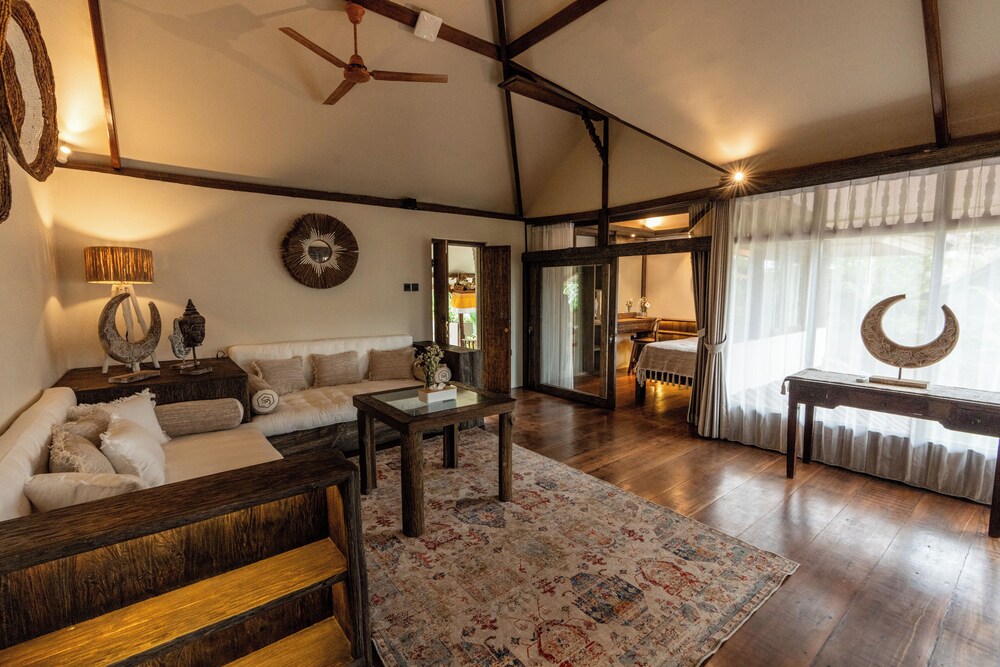Om Wellness Resort