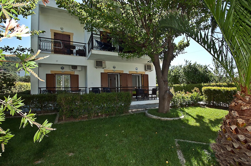 Photo 47
