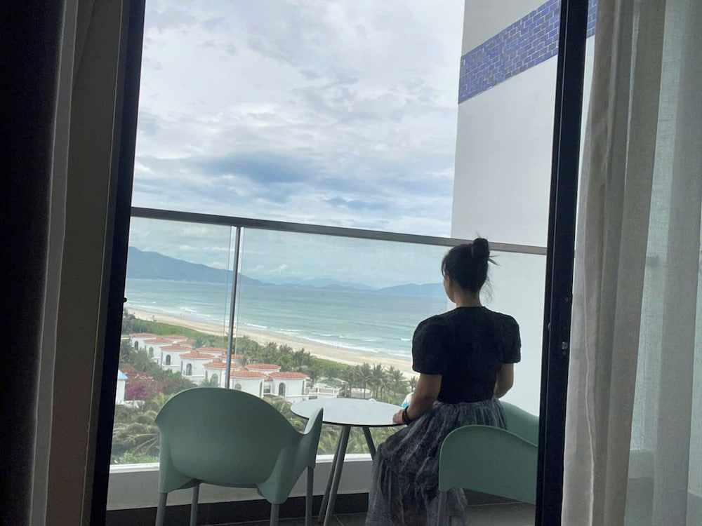 AirPort Cam Ranh Resort