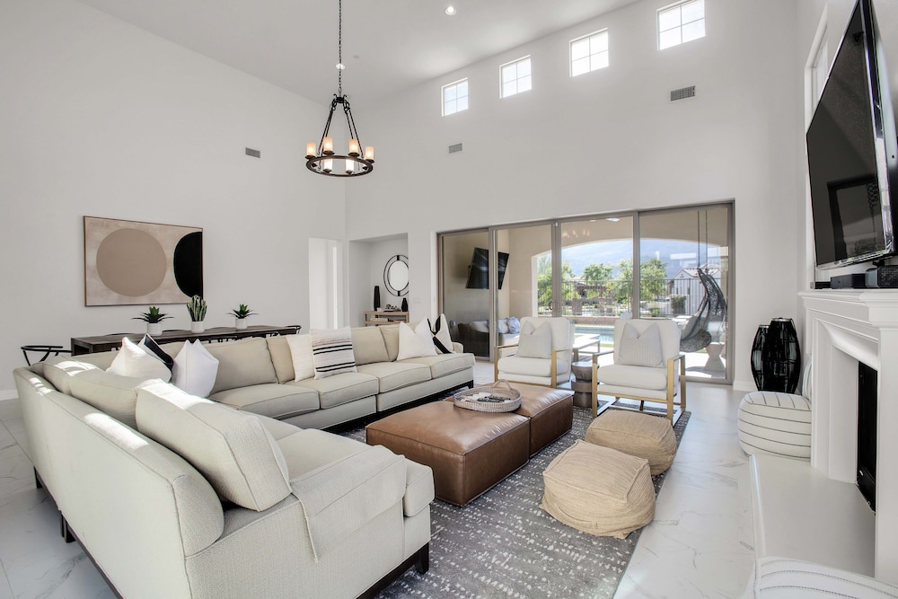 PGA Signature Lux Estate