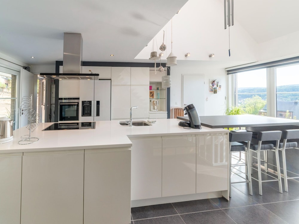 Spacious Home, Durbuy
