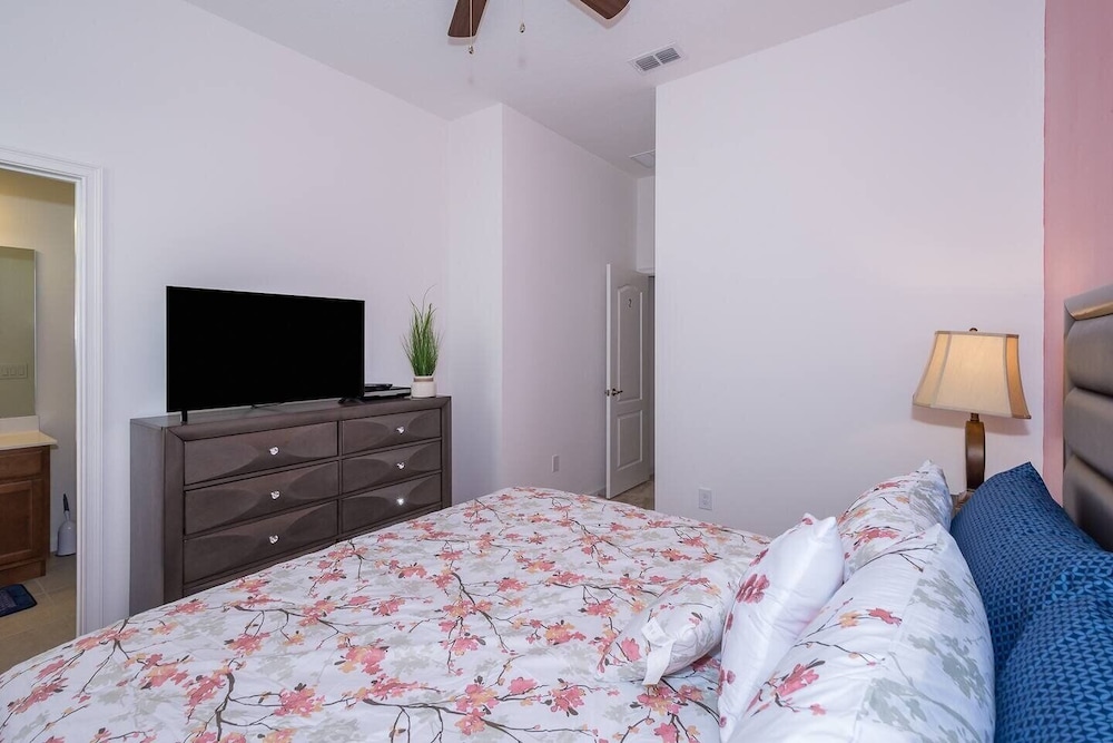 12br Resort Villa With Pool & Spa Near Disney 12 Bedroom Home