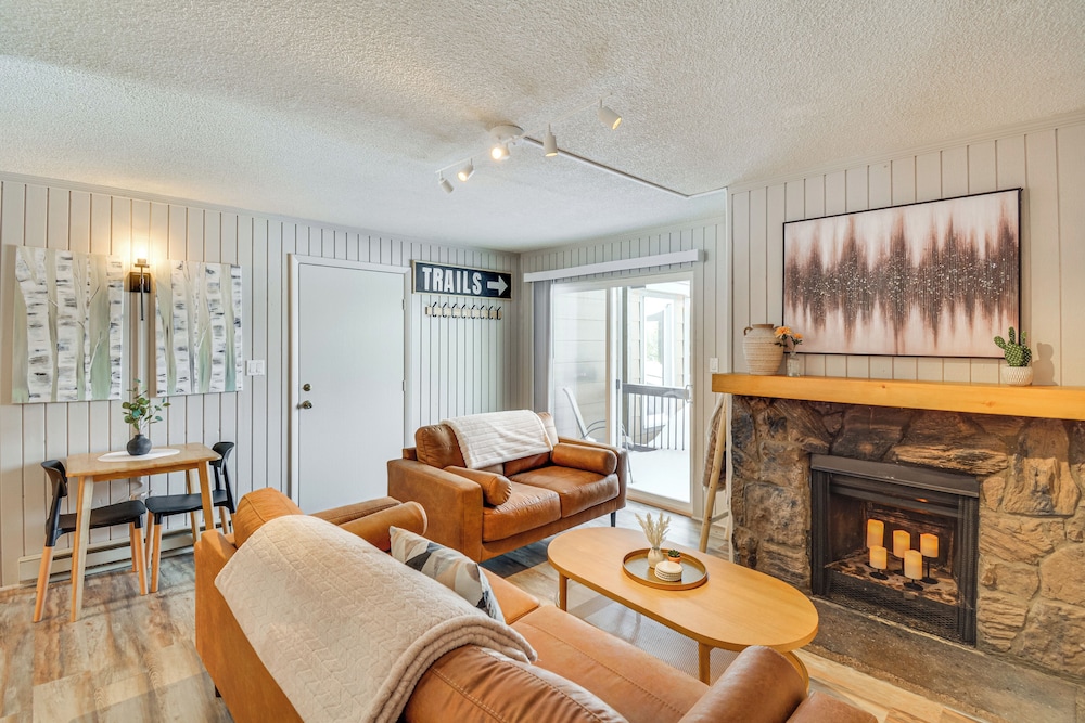 Breckenridge Area Condo w/ Mountain Views