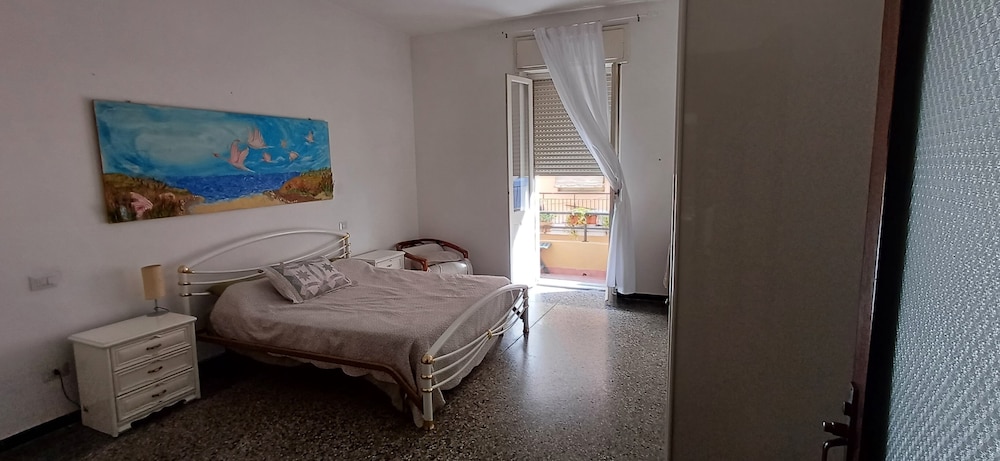 Super Central Rooms