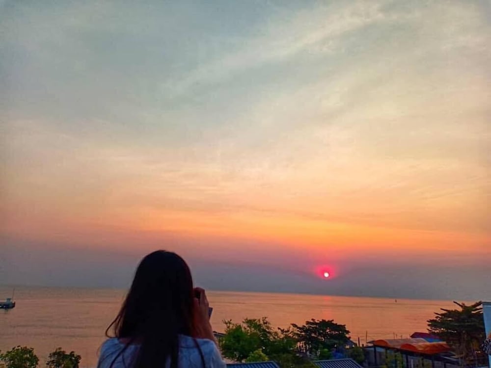 Jetty Huahin Hostel
