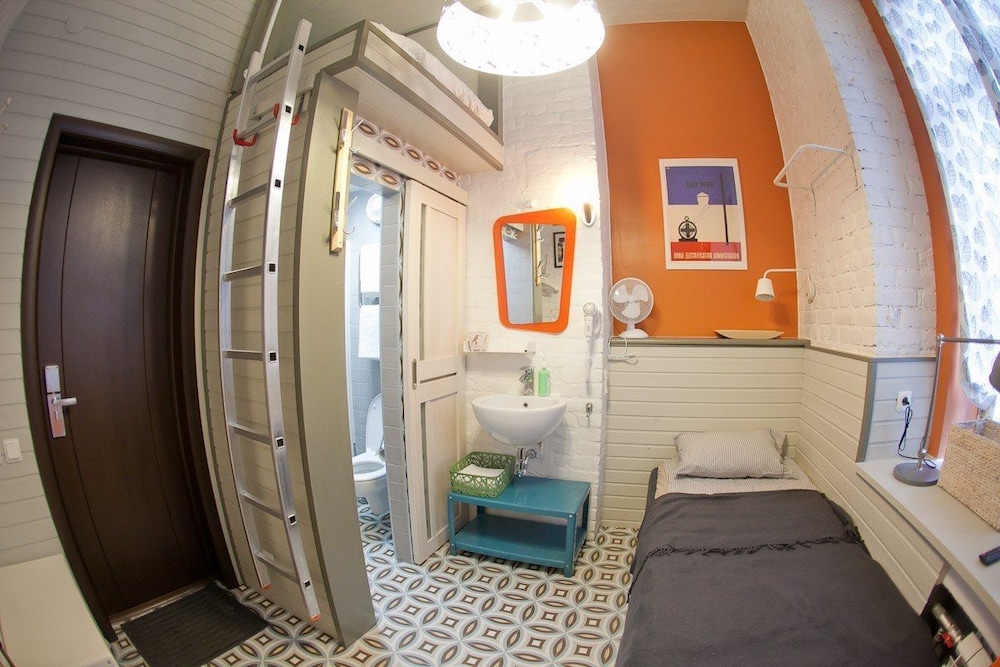 Mogol Apartments