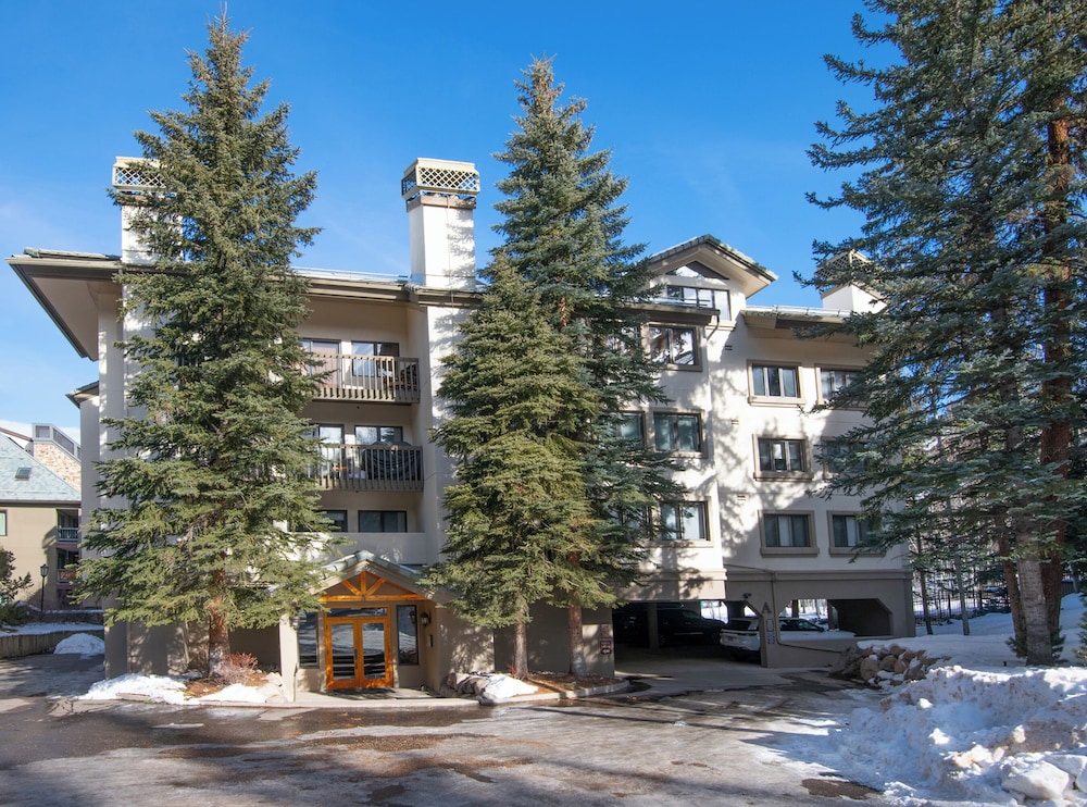 Beaver Creek Townsend Getaway Ski In/ski Out! view 5