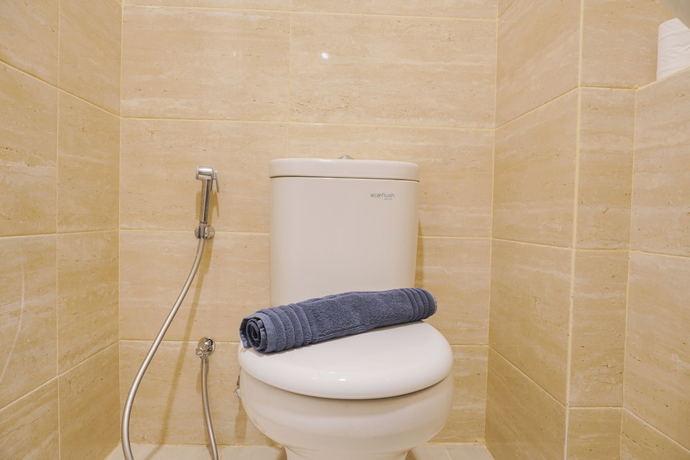 Fully Furnished Studio Apartment with Cozy Design Springwood Residence