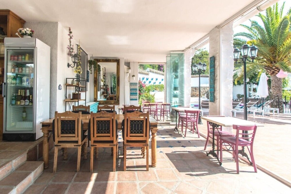 Marbella Vacations - Jardines De La Reina Boutique BB - Property Image 1