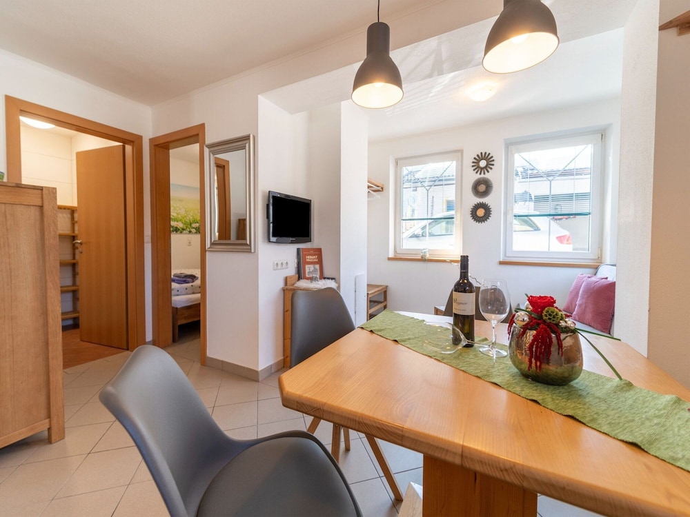 Apartment in Hollersbach Near Ski Lift