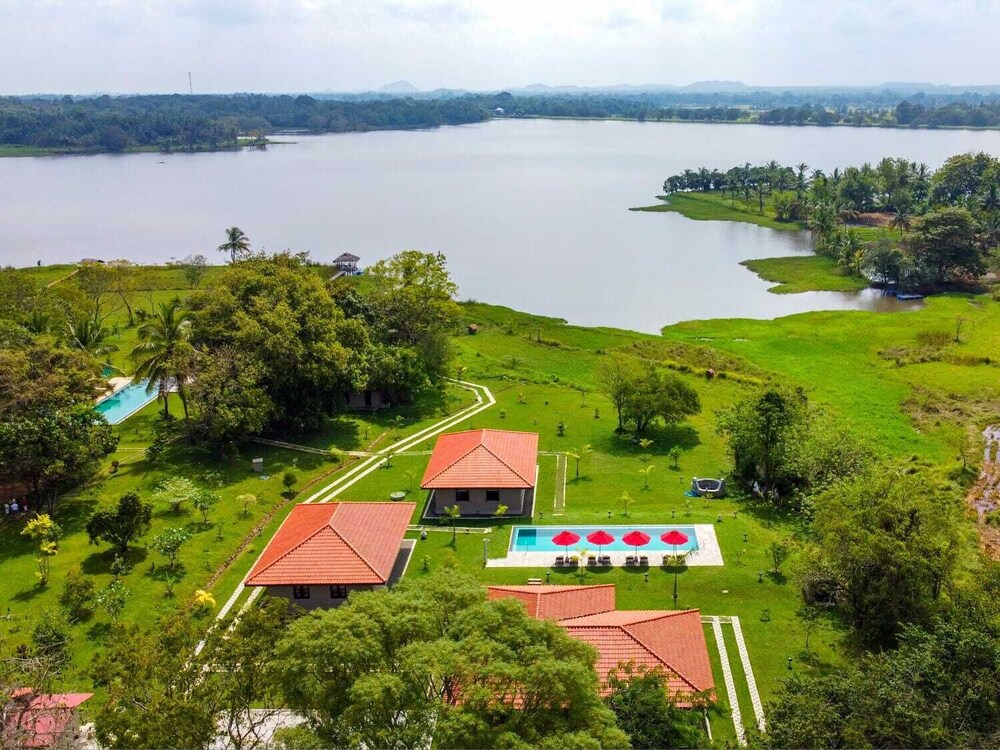 Gal Oya Lake Club