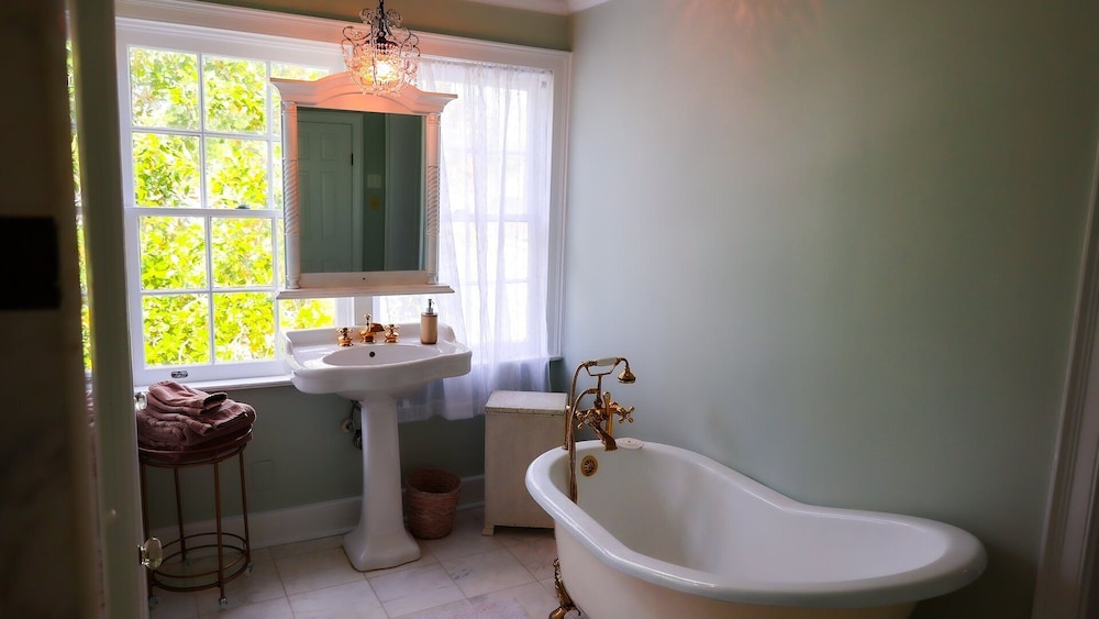 Ormond Manor