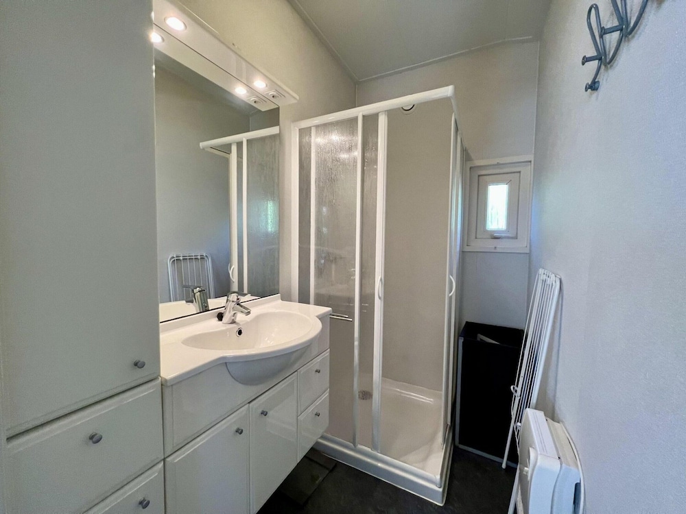 Small Family Chalet Close to Beach