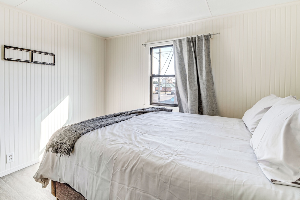 Walk to Beach & Harbor: Spacious Westport Apt!