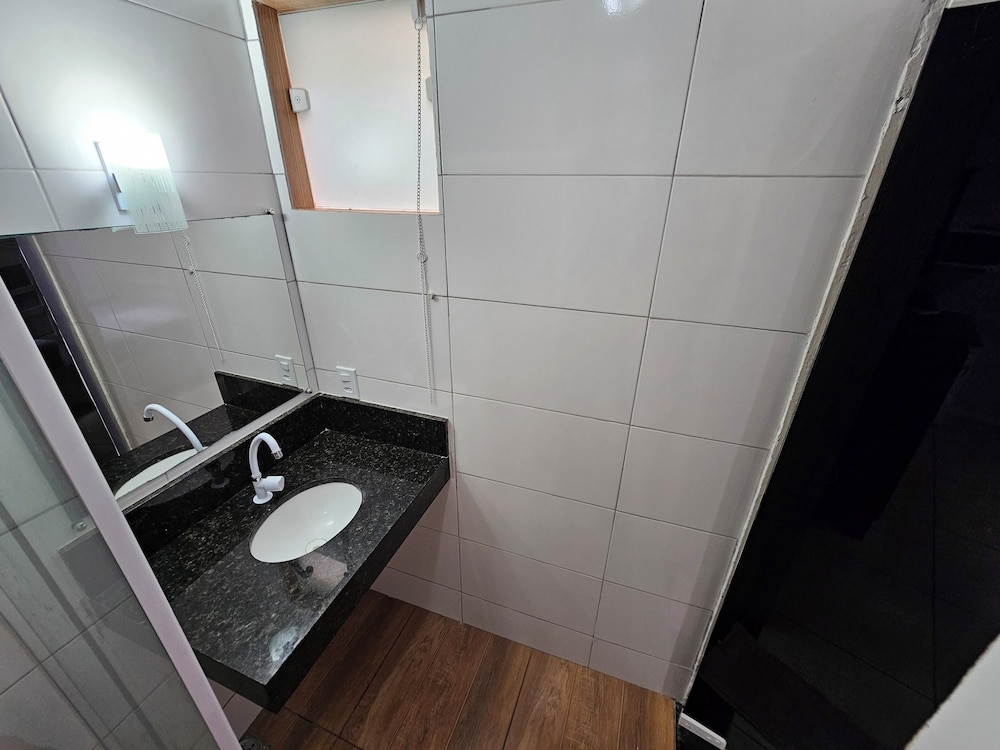 Alice Suites