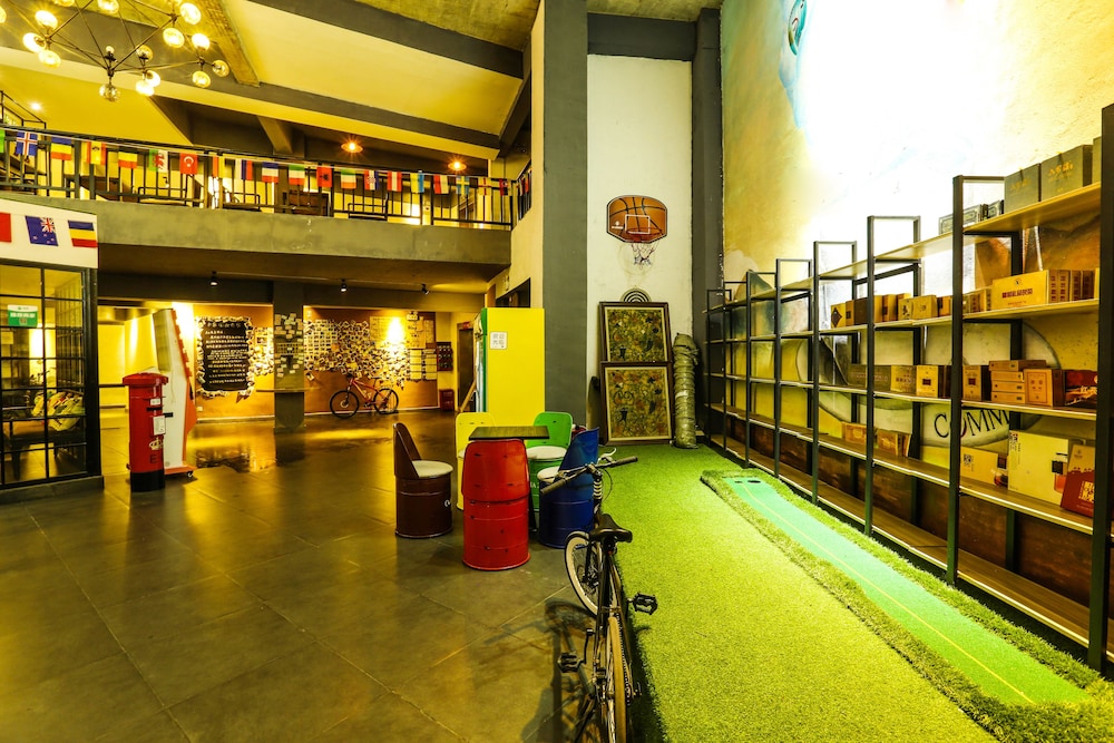 Zhangjiajie Comma Travel Hotel