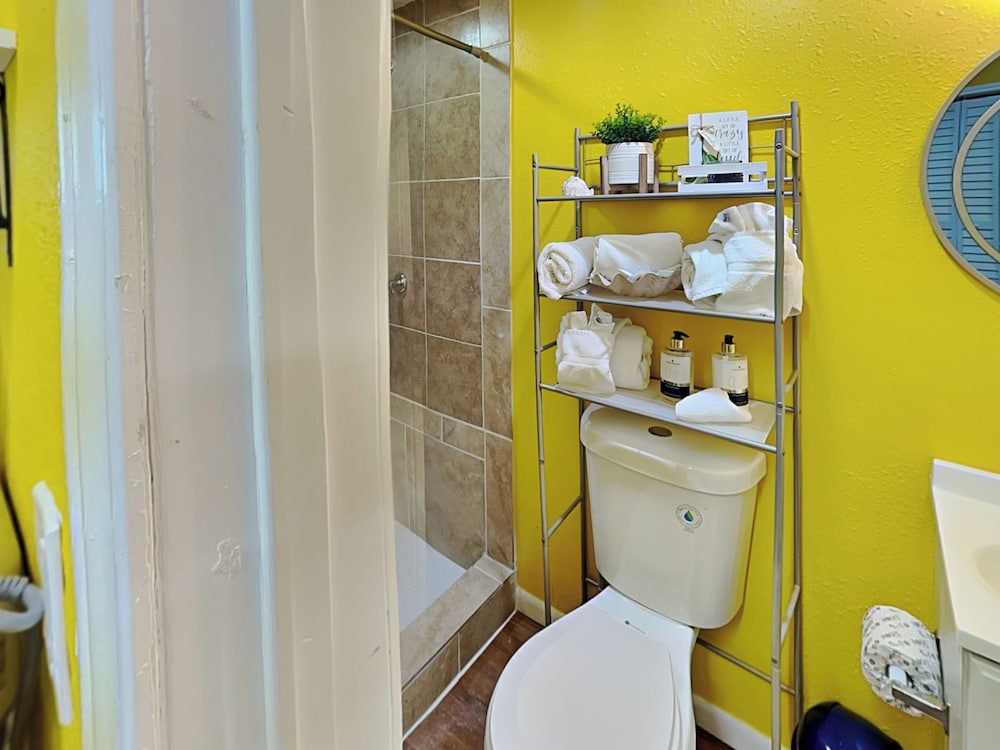 Seawall Celebration Manor by Ryson Vacation Rentals