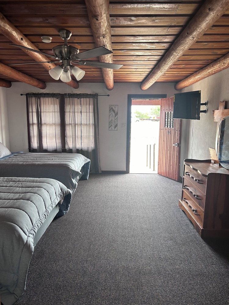 Coronado Motel