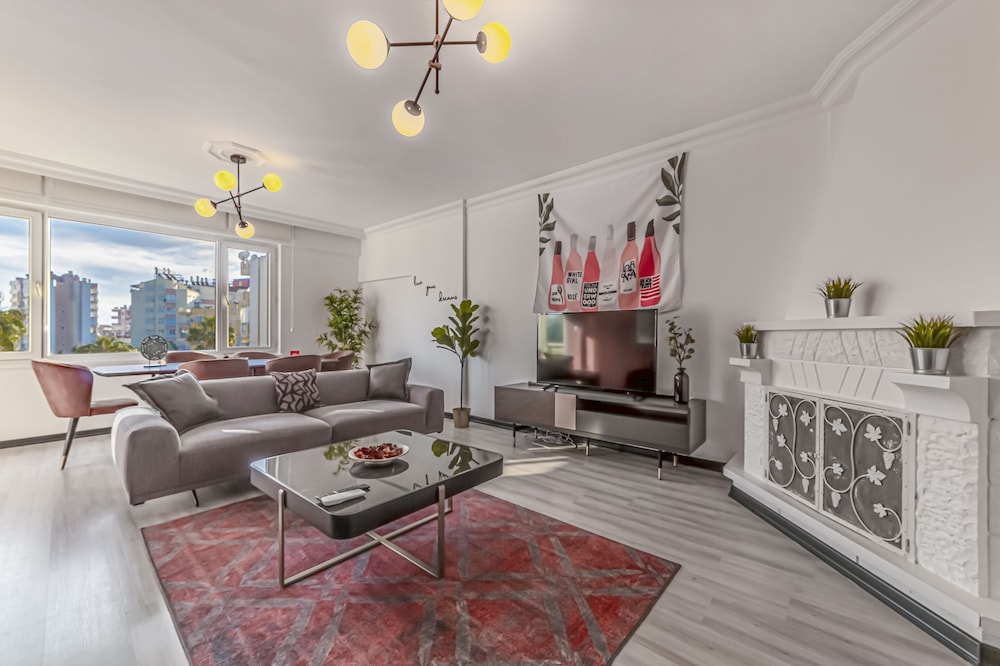 Melissa's Suites