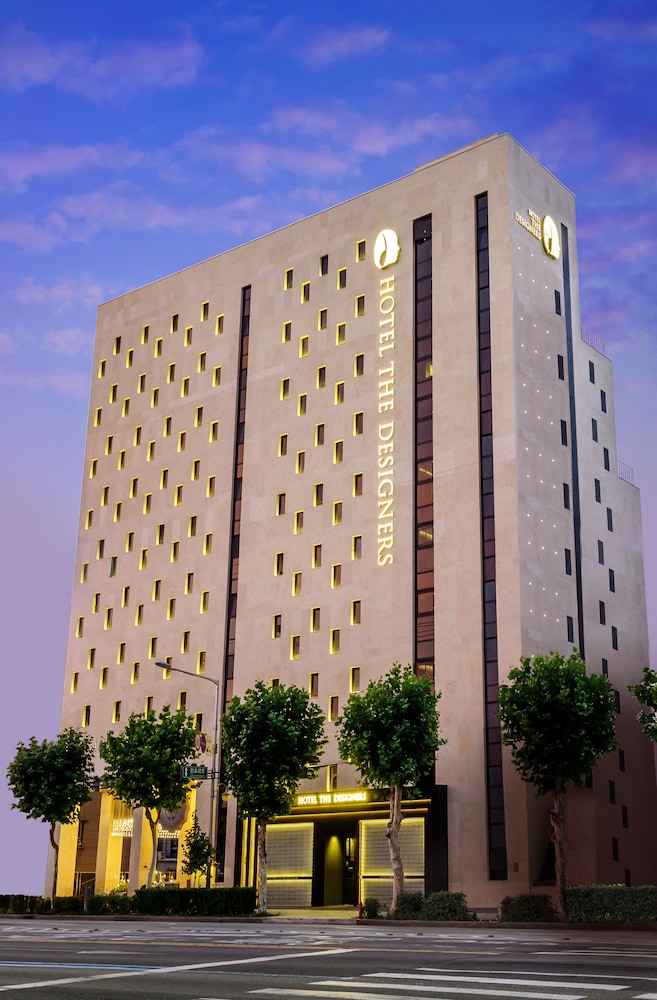 Hotel The Designers Kondae 66