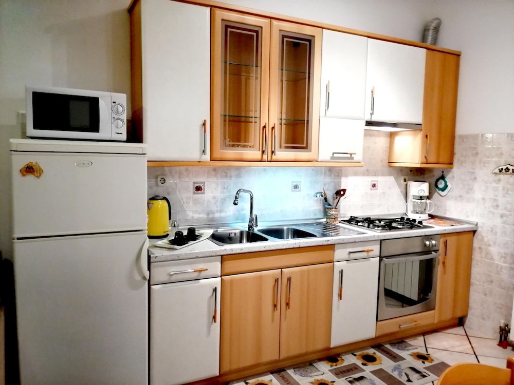 Guests House Lea