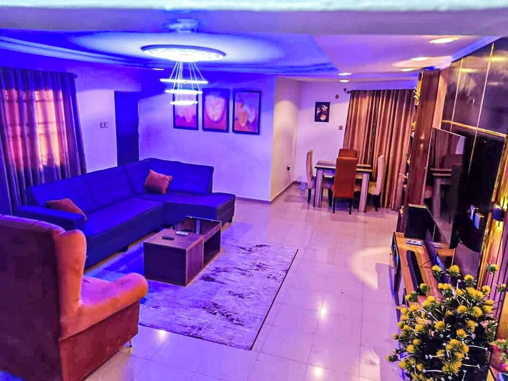 Luxurious 3-bedroom Apartment in Heart of Lagos