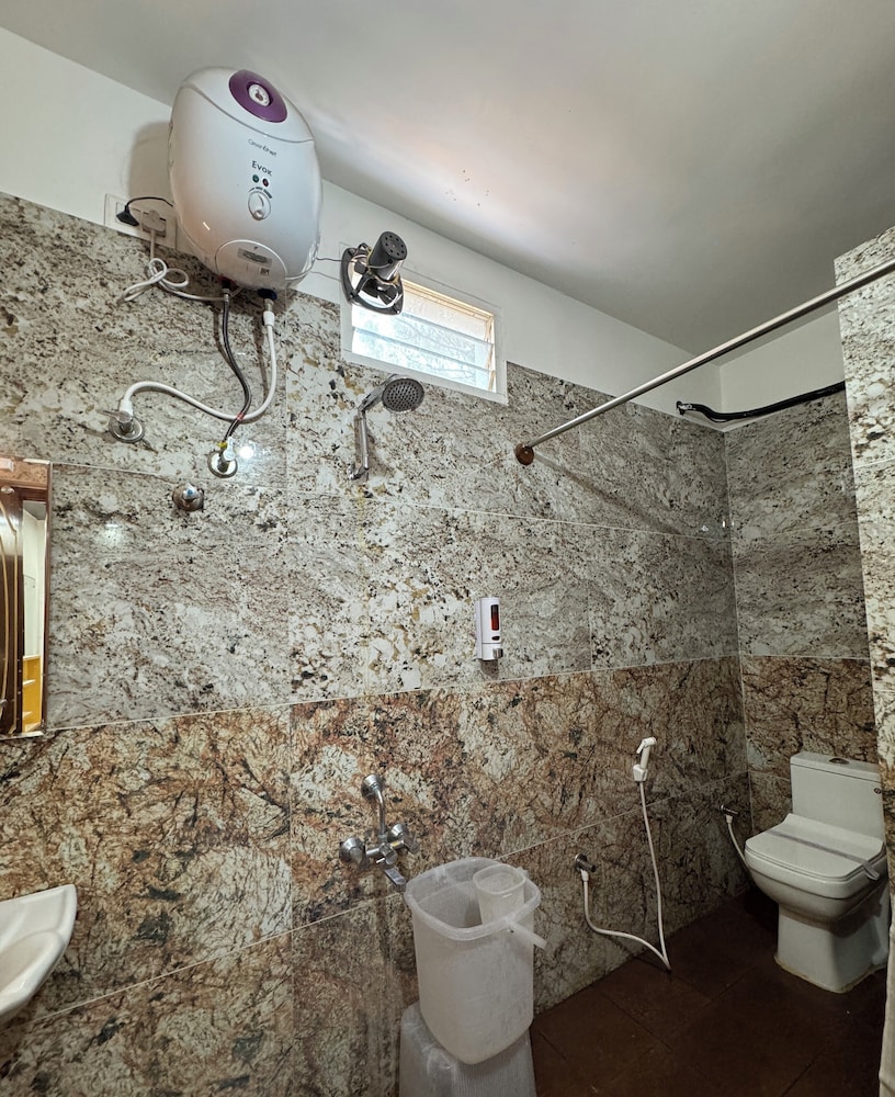 hotel boss palace