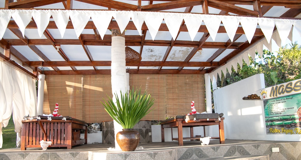 J&R Residence