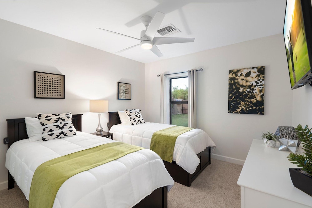 Chaparral in Paradise Valley