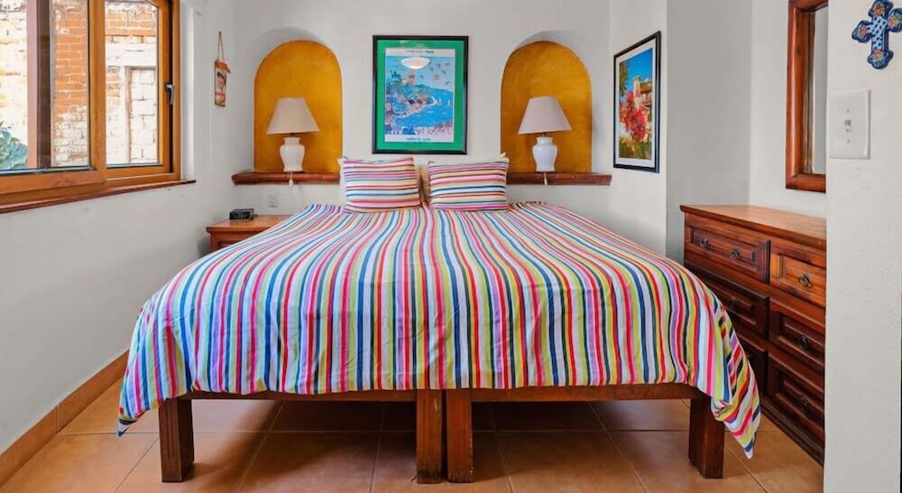 Ocean View 1Br Condo-balcony-beach-pool - 306