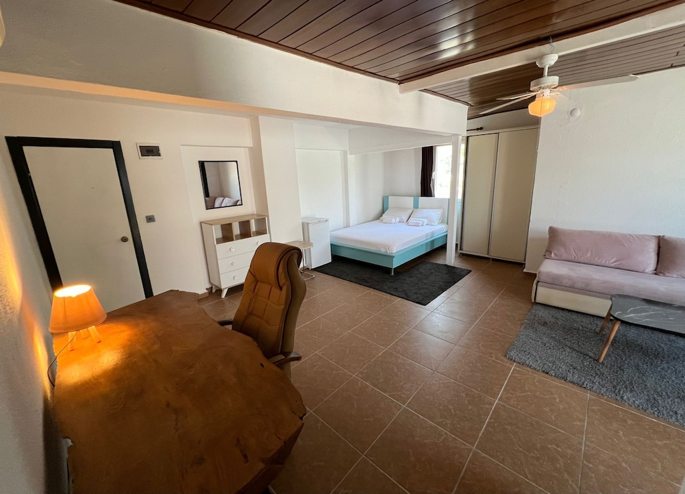 Esmana Otel - Image 23