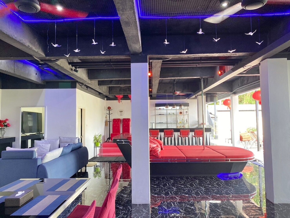 lounge