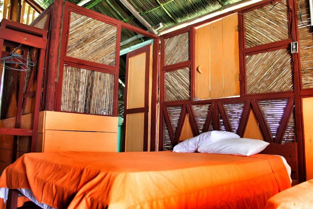 Dolphin Lodge Uaguinega