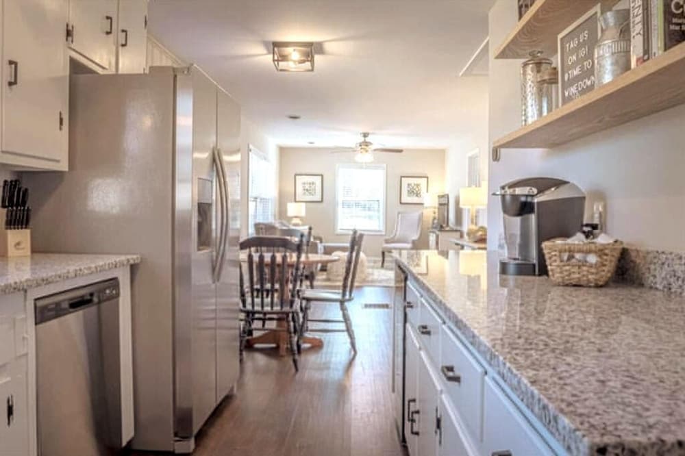 Time to Wine Down - Family Home