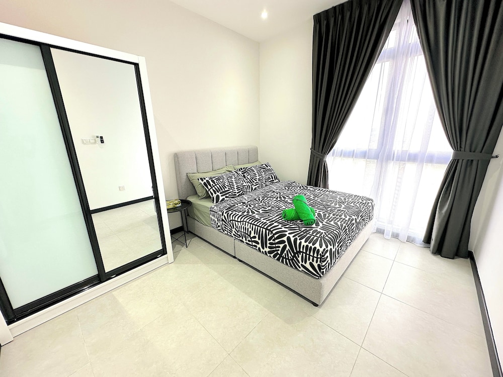 Neu Suites By Serenity Vacation Homes