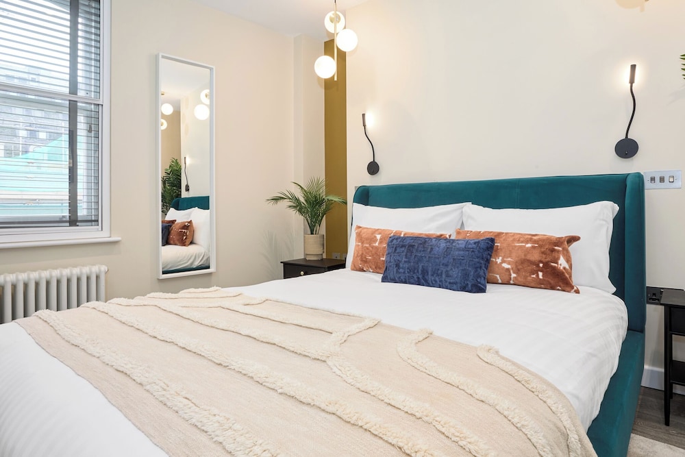 Be London - The Chinatown Residences
