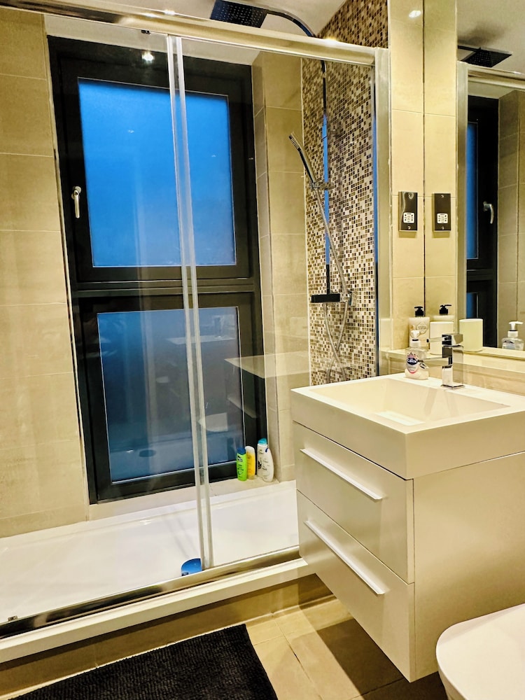 Eurostar Comfort Inn Studio Apartments