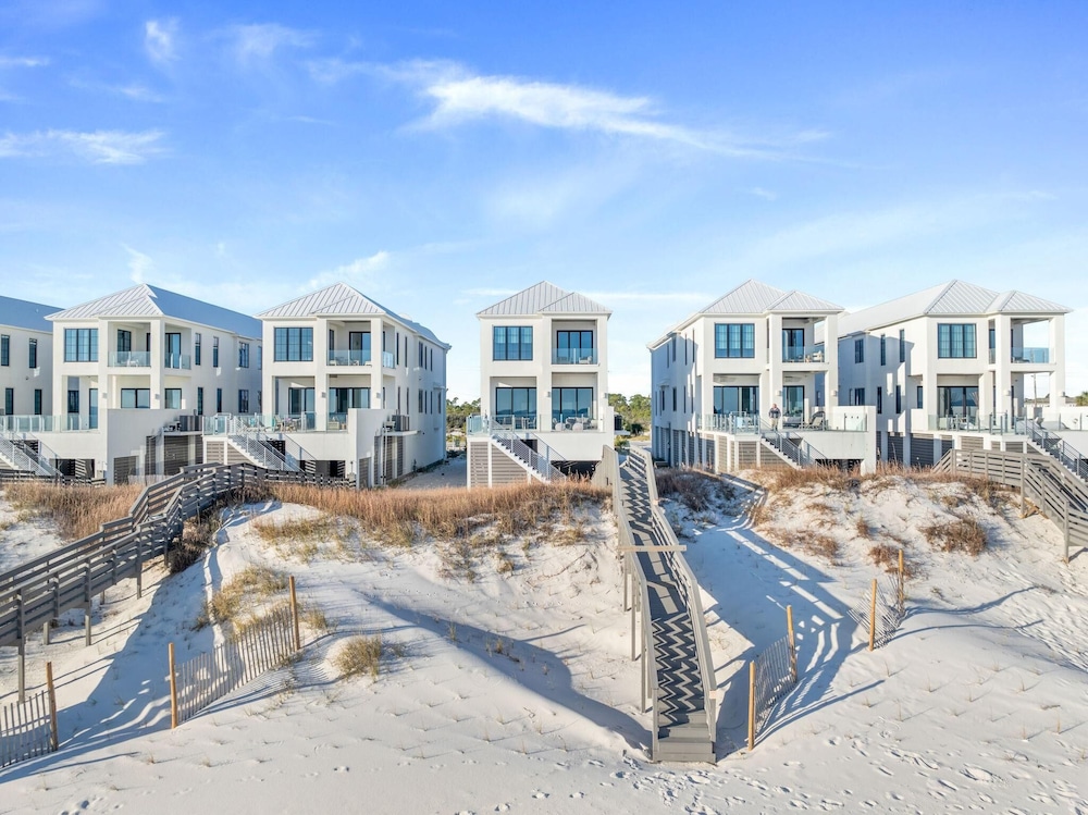 Casita Bonita at Eleanor Beach