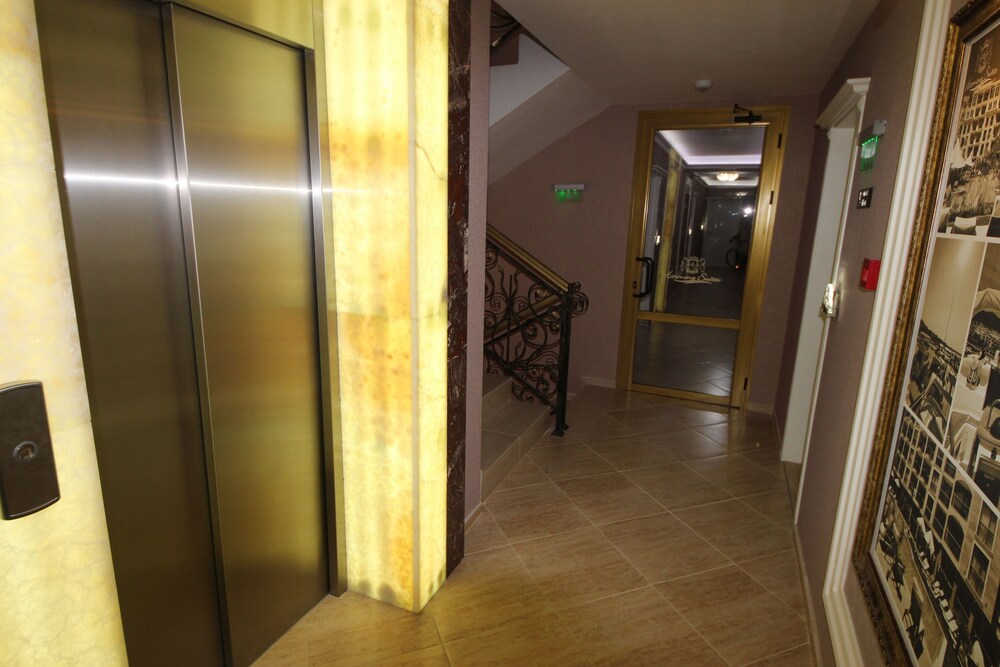 Photo 33