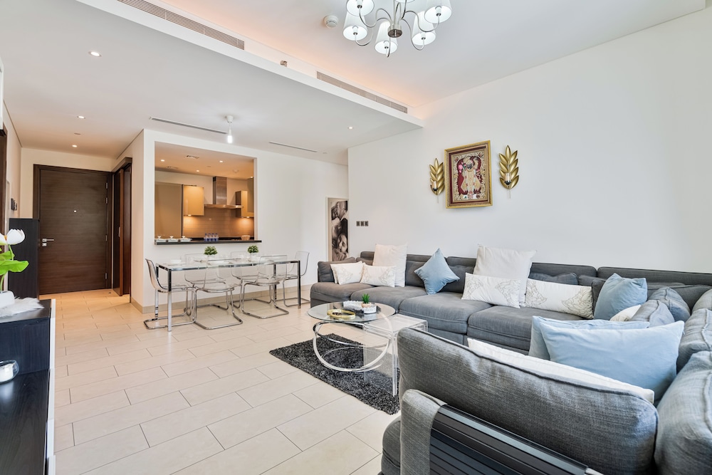 PVH - Serene 2BR - Sobha Hartland Greens