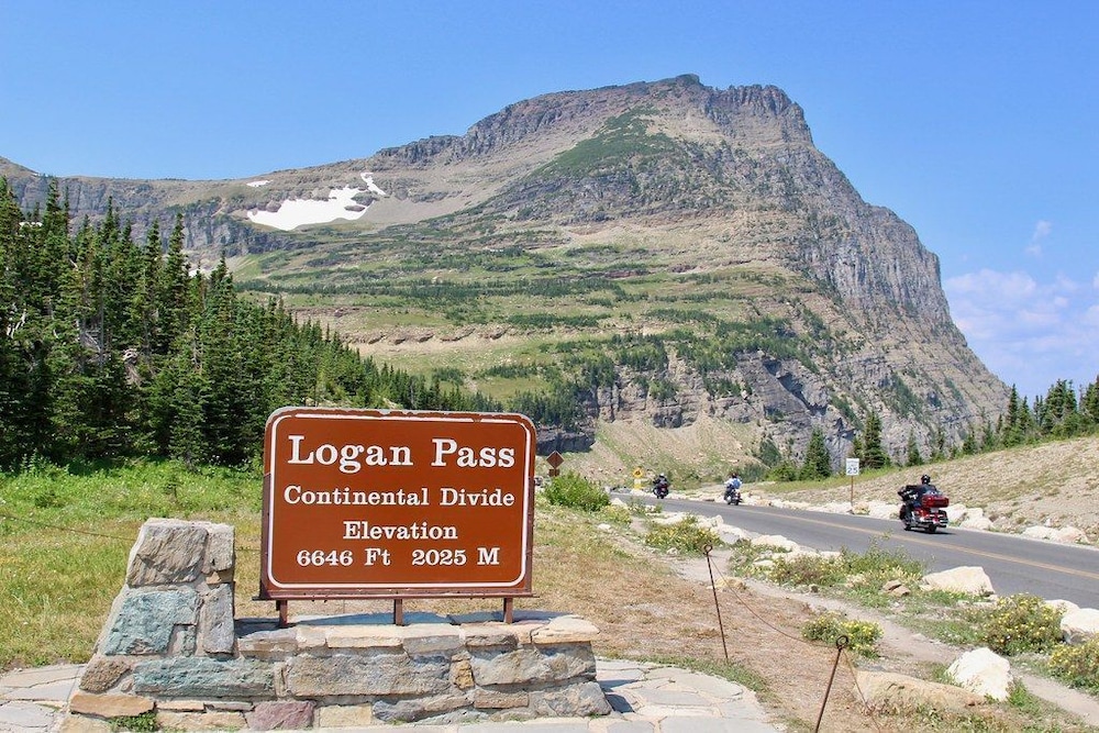 Glacier National Park Travel Agency