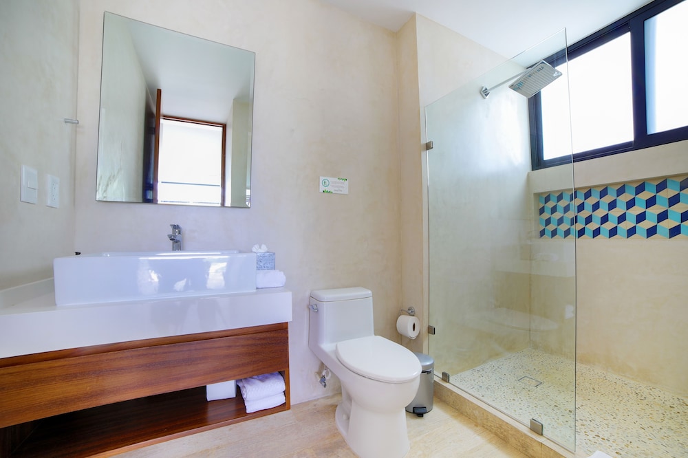 Central Park 201 H - Property Image 6