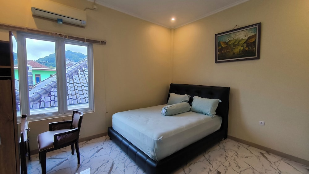Pomah Guesthouse