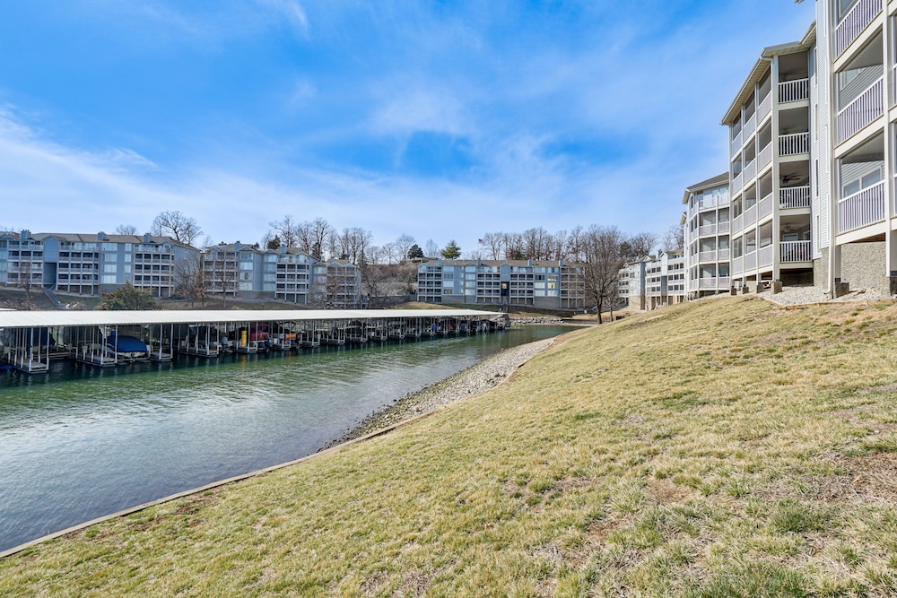 Regatta Bay Condo w/ Balcony + Water Views!