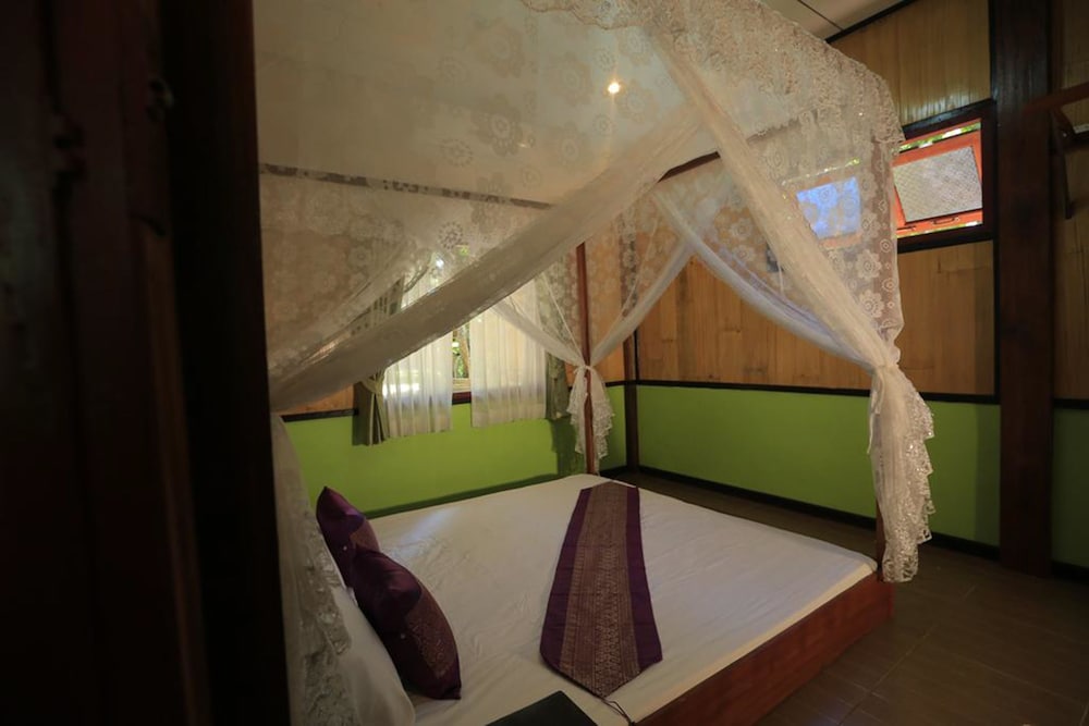 Baan Suan Auy Kham