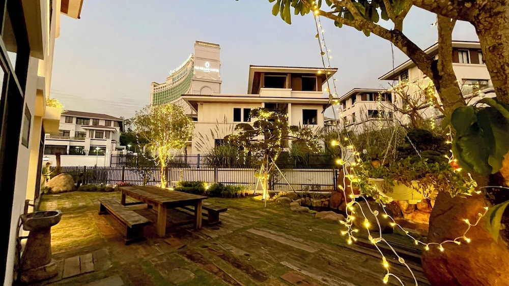 Phoenix Villas FLC Ha Long