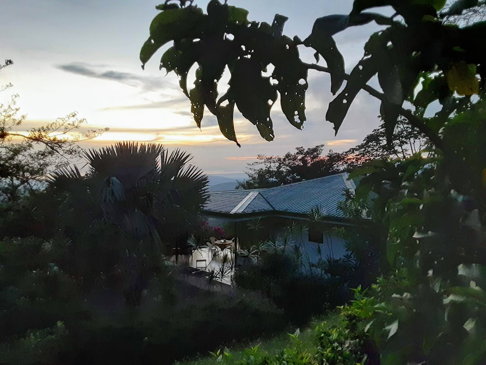 Vista Valverde Pacific View Rentals